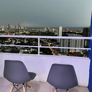 Apartamento Hermosa Vista Desde El Piso 31 Cerca A Marbella, Cartagena